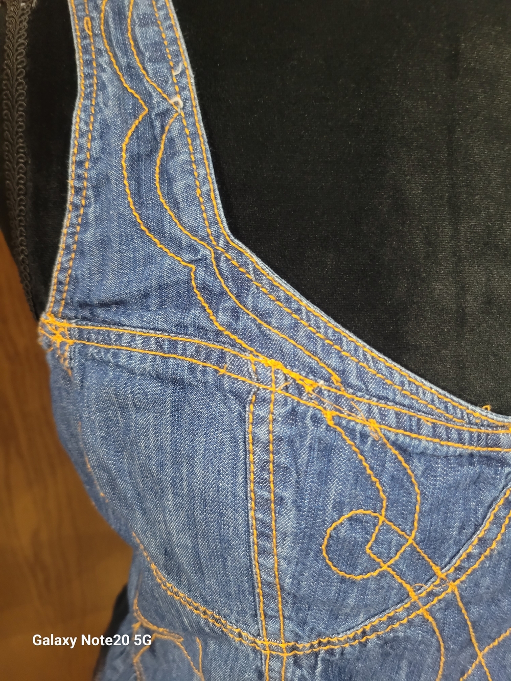 Pilcro Anthropologie Denim Peplum Bustier Top Sz M Embroidered Western EUC - Picture 3 of 9